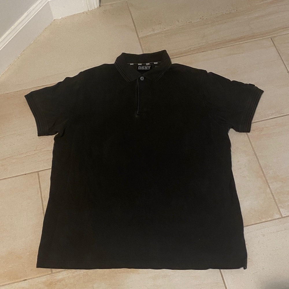 DKNY Men's Polo Shirt in Black